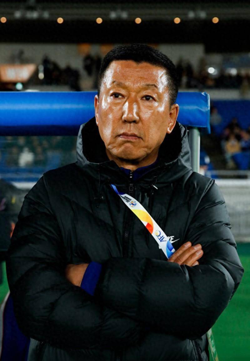 转会期亚冠焦点战，新奥尔良鹈鹕门线救险，引发热议，临场指挥获称赞的简单介绍