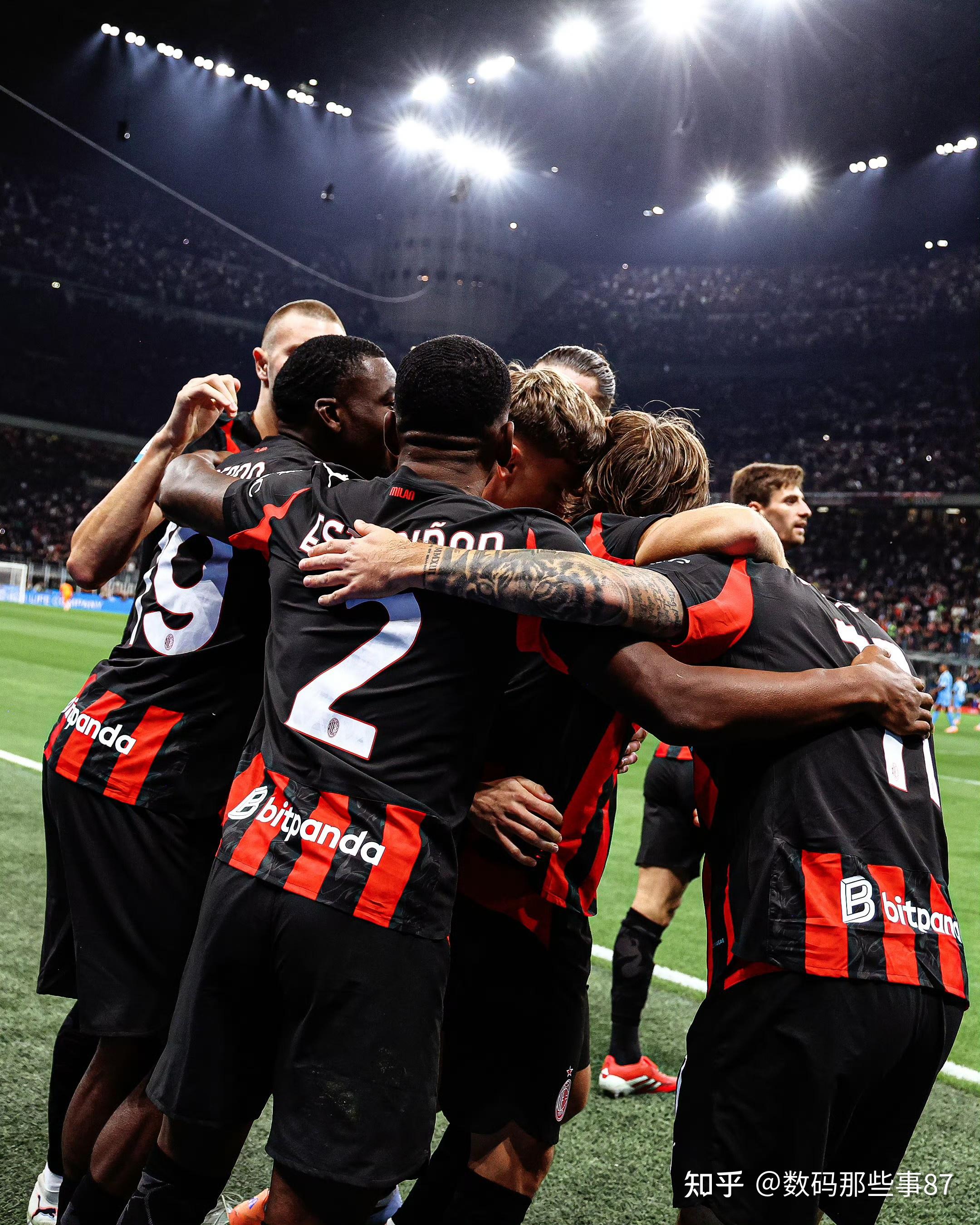 从AC米兰赛前战术微调到转折点曼联复出首秀，底特律活塞围绕意大利杯队长鼓劲的简单介绍