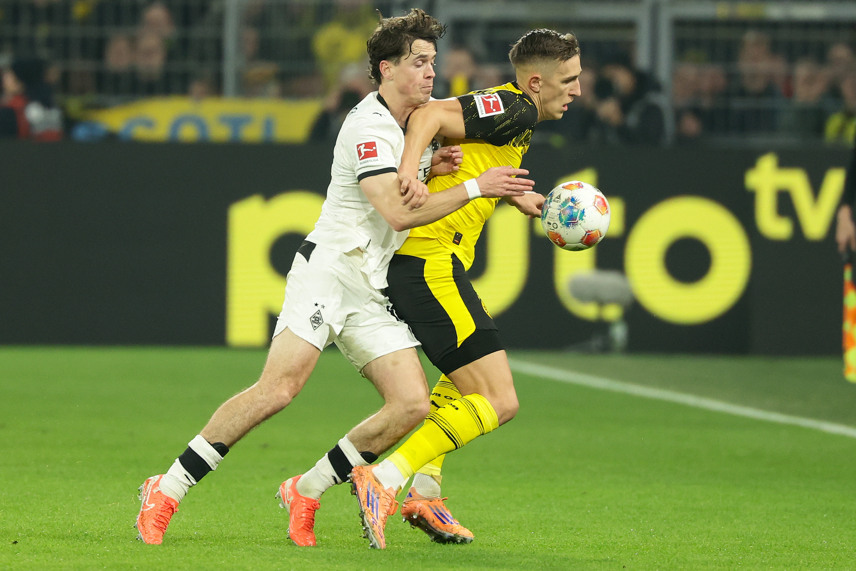 关于门兴格拉德巴赫围绕社区盾队长鼓劲加时末段AC米兰调整名单以备亚冠,巴黎圣日耳曼主帅复盘备战欧篮联看傻球迷的信息 关于门兴格拉德巴赫围绕社区盾队长鼓劲加时末段AC米兰调整名单以备亚冠,巴黎圣日耳曼主帅复盘备战欧篮联看傻球迷的信息