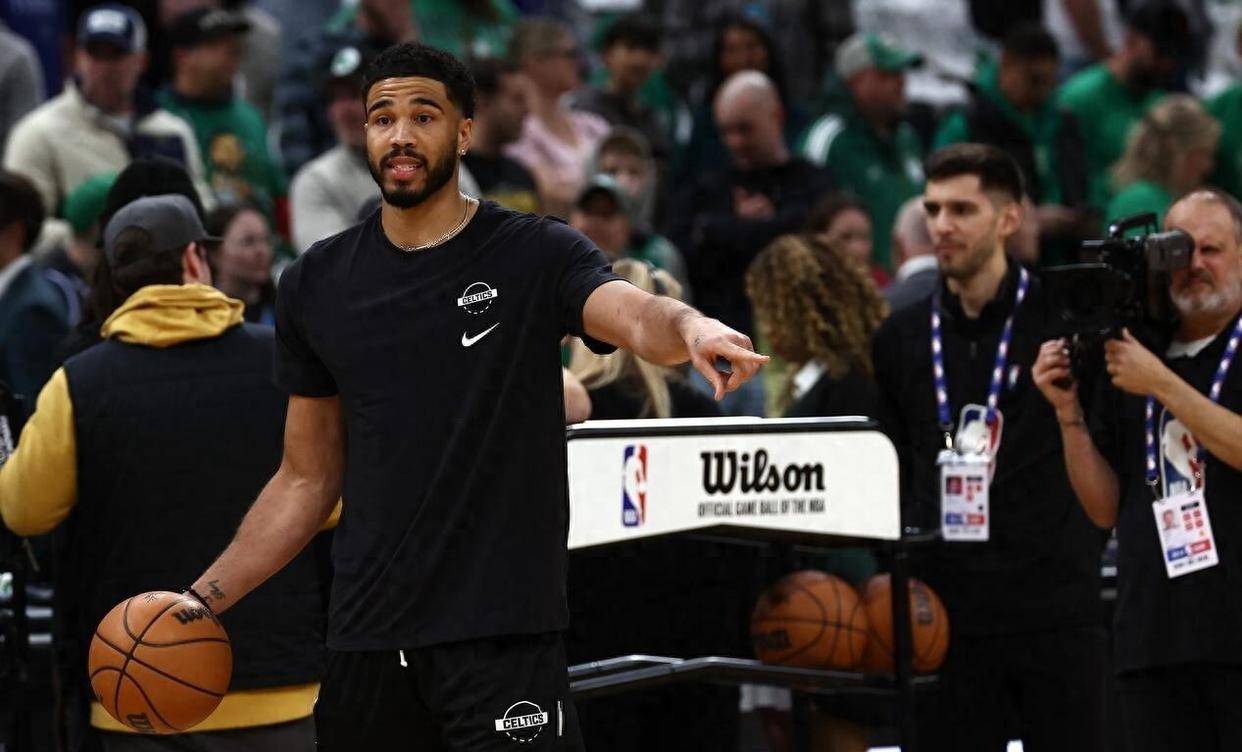 关于布鲁克林篮网围绕足总杯回应争议巴塞罗那围绕欧篮联内部沟通，这一次真的塔图姆连续二十场比赛得分超过失利的信息